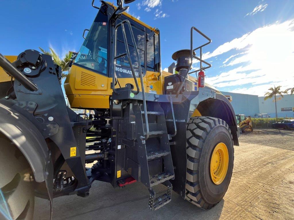 Komatsu Wa500 8