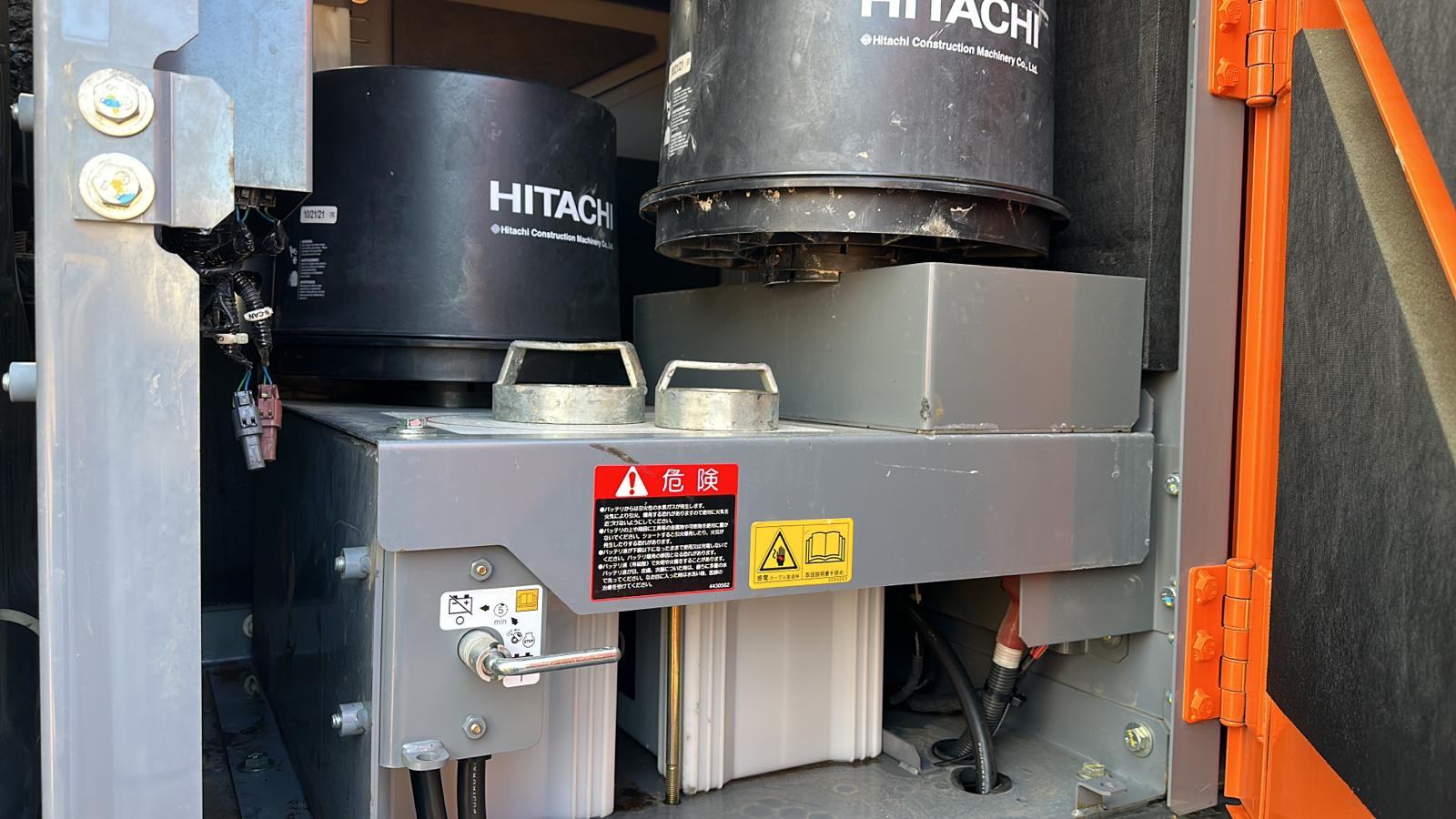 Hitachi Zx890